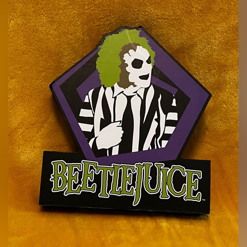 BEETLEJUICE DECORATIVE WOOD BLOCK.